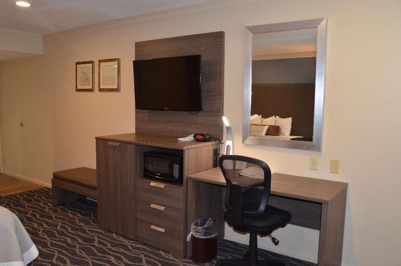 בייקרספילד Best Western Plus Hill House מראה חיצוני תמונה