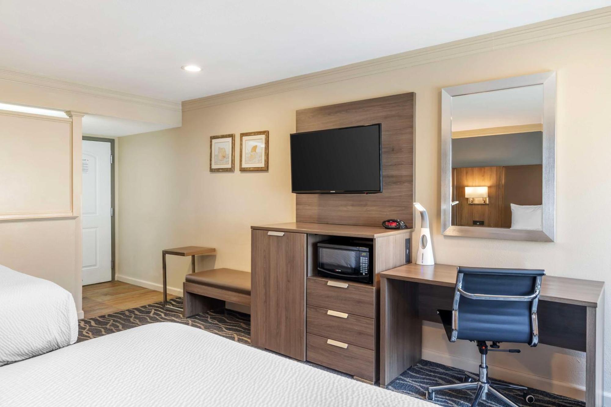 בייקרספילד Best Western Plus Hill House מראה חיצוני תמונה