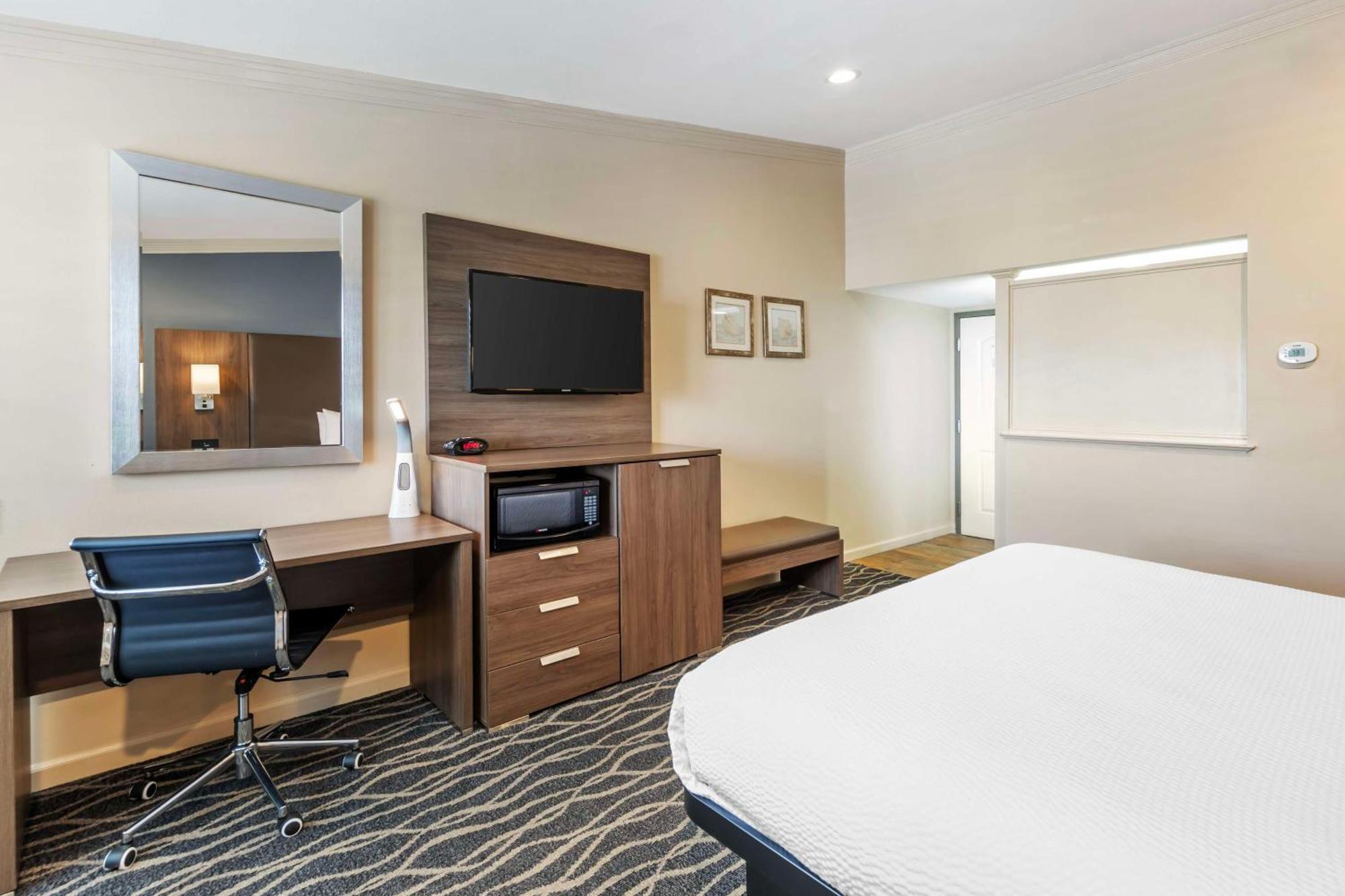 בייקרספילד Best Western Plus Hill House מראה חיצוני תמונה