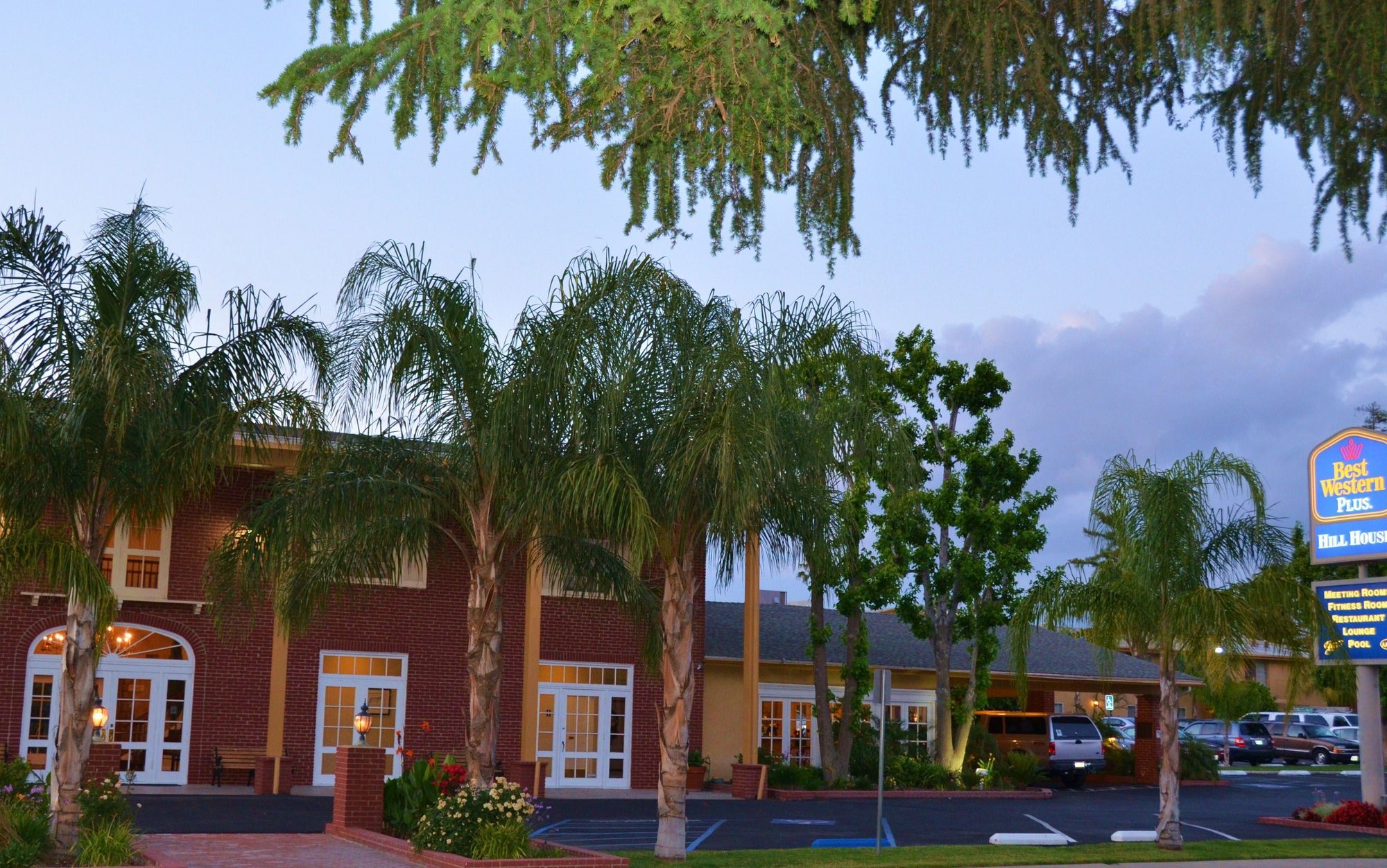 בייקרספילד Best Western Plus Hill House מראה חיצוני תמונה